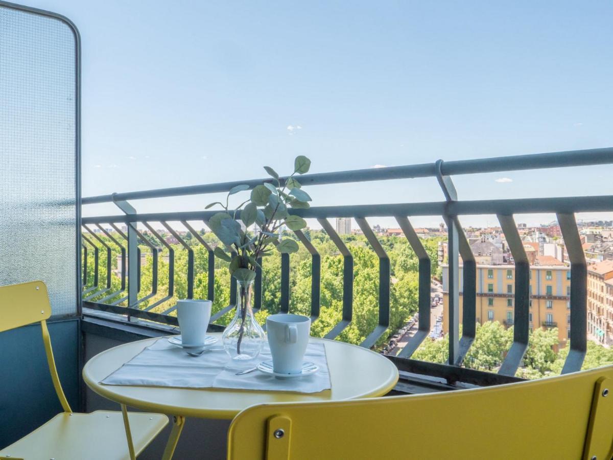 The Best Rent - Spacious One-Bedroom Apartment In Moscova District Milan Bagian luar foto