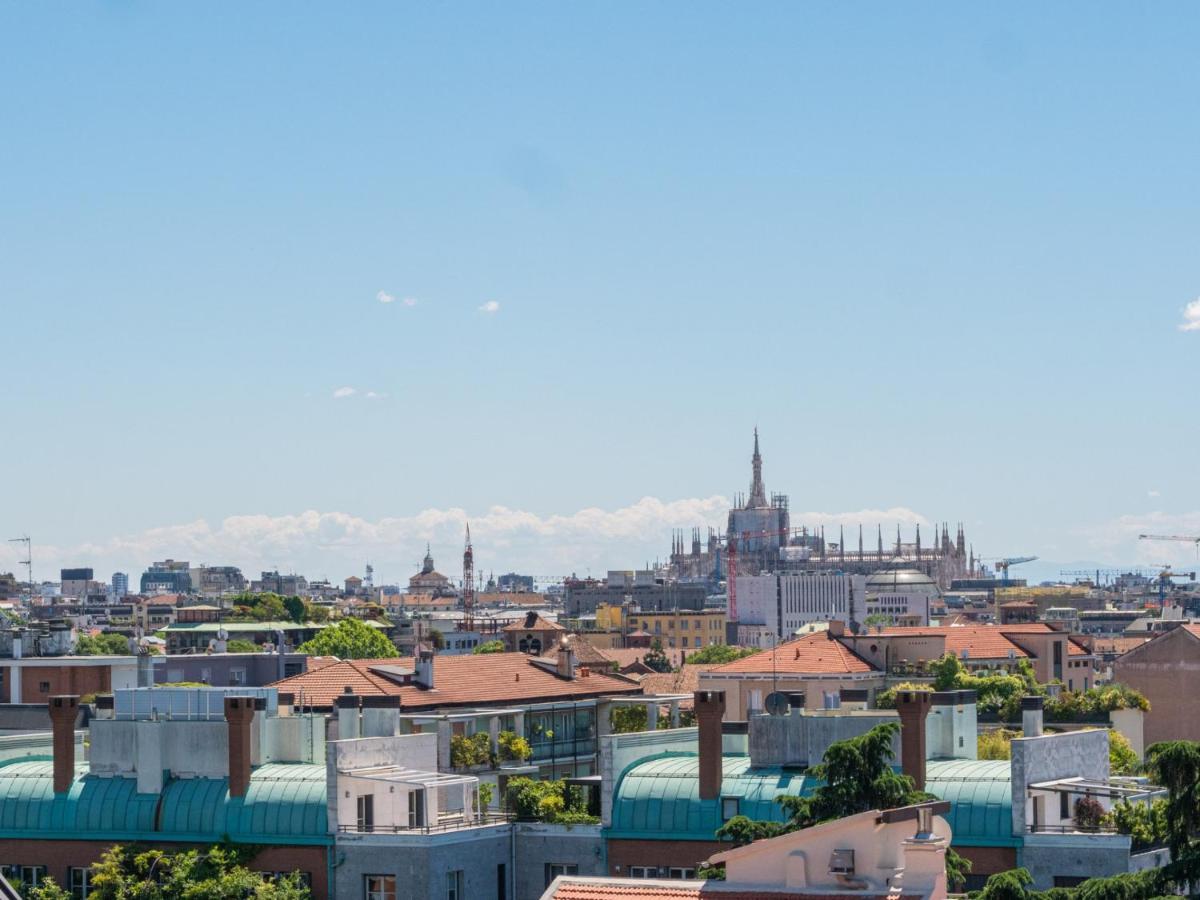 The Best Rent - Spacious One-Bedroom Apartment In Moscova District Milan Bagian luar foto